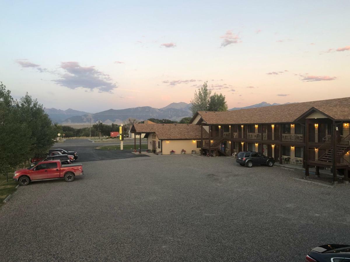 Red Bear Inn Ennis Zewnętrze zdjęcie